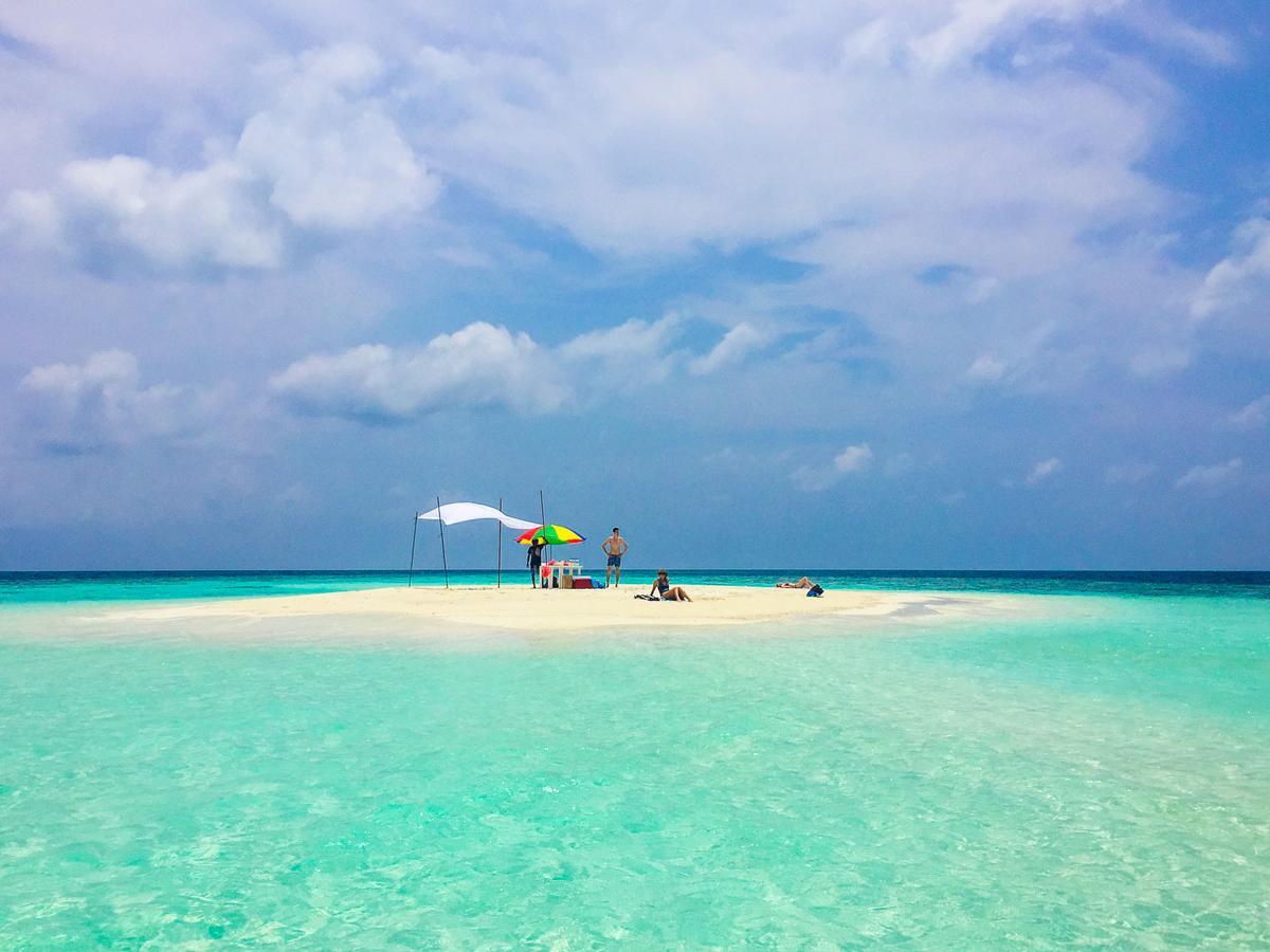 Hotel Venturo Maldives Maafushi Exterior foto