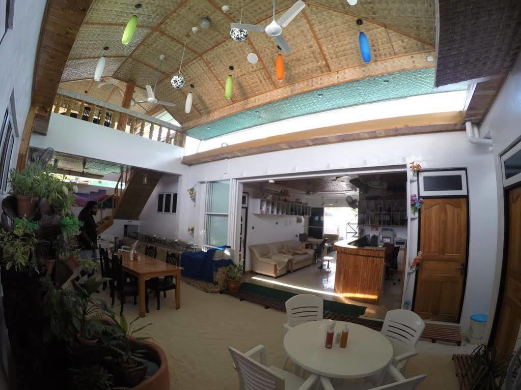 Hotel Venturo Maldives Maafushi Exterior foto