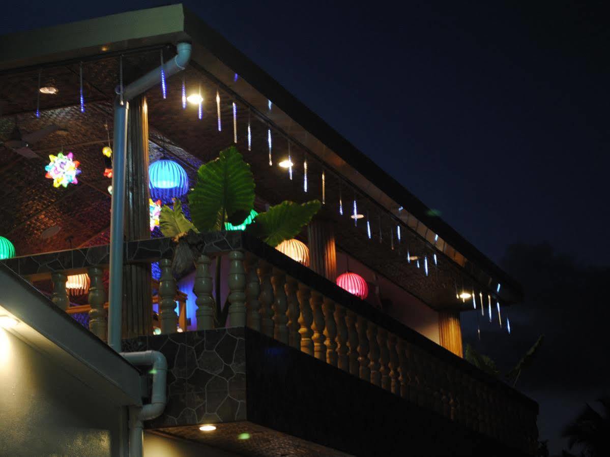 Hotel Venturo Maldives Maafushi Exterior foto
