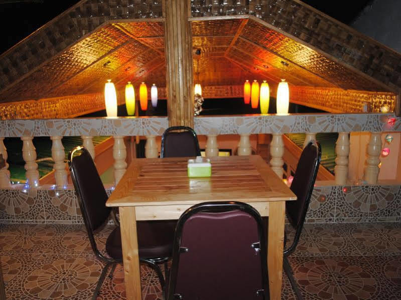 Hotel Venturo Maldives Maafushi Exterior foto