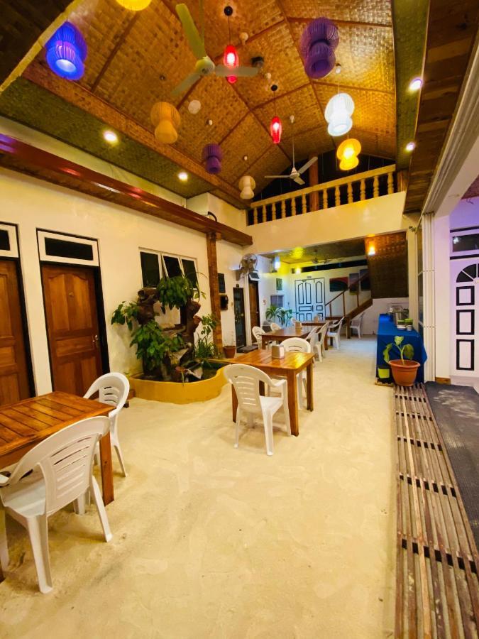 Hotel Venturo Maldives Maafushi Exterior foto